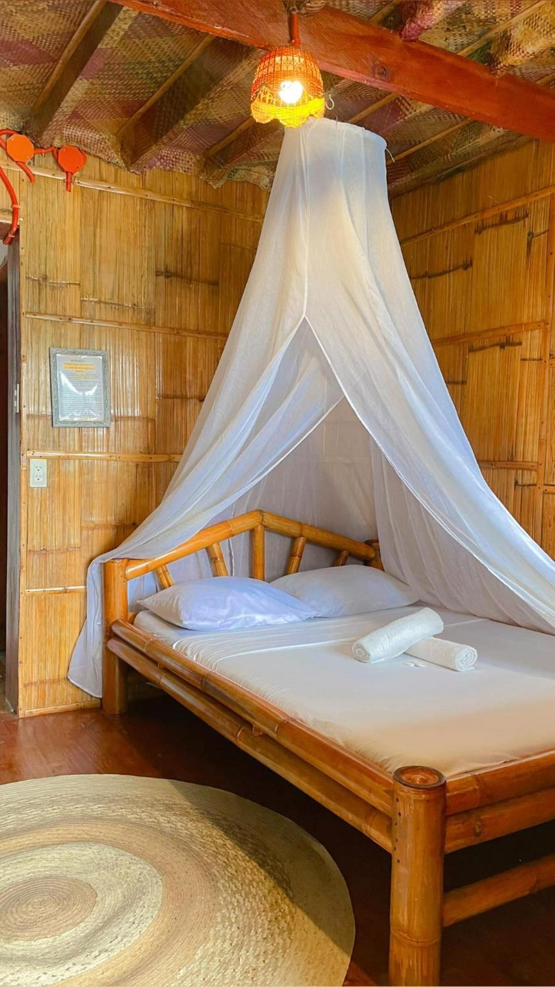 Camiguin Blue Lagoon Lodge *